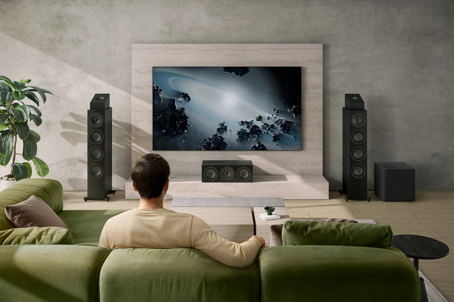 KEF Q11 Meta